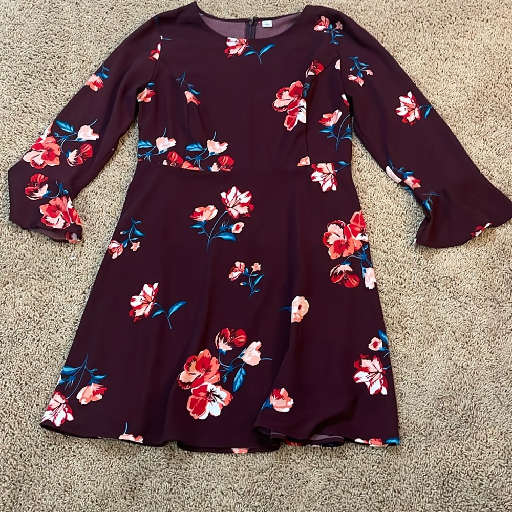 Ladies Old Navy dress, size large